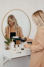 1 on 1 Private Class - Professional Sunless Tanning | Sjolie