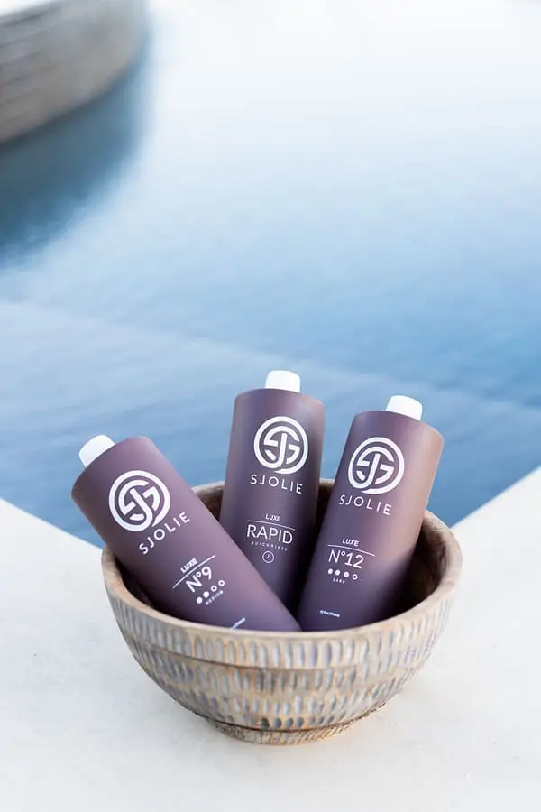 Rapid spray tan solution result showing quick-develop tan