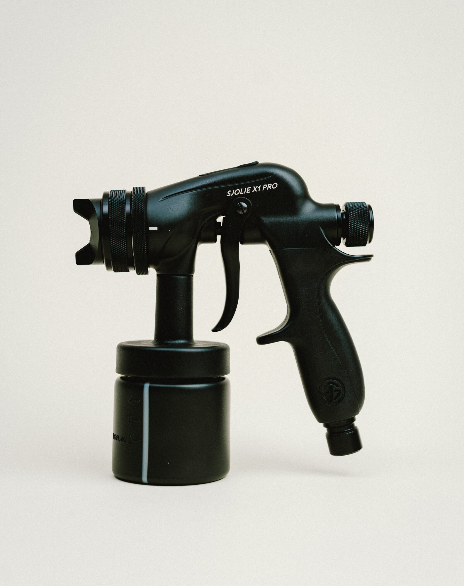 gallery-x1-pro-spray-tan-gun-main Sjolie X1 Pro professional spray tan gun in matte black